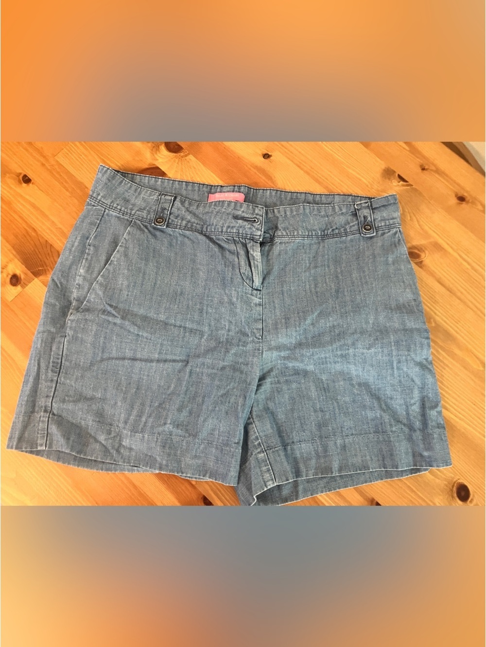 Isaac mizrahi lightweight denim shorts size 6
